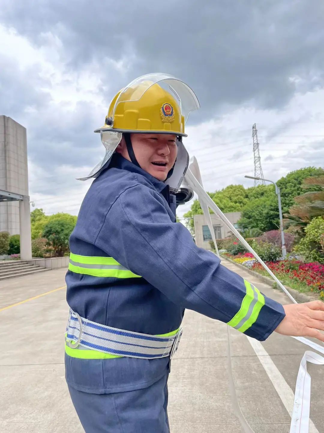 消防演習(xí)進金鷹，筑牢平安“防火墻”